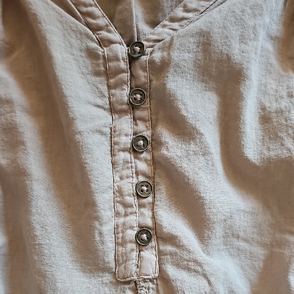 We The Free Mauve Button-Down Blouse - Picture 6 of 7